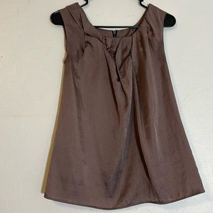 Loft sleeveless blouse